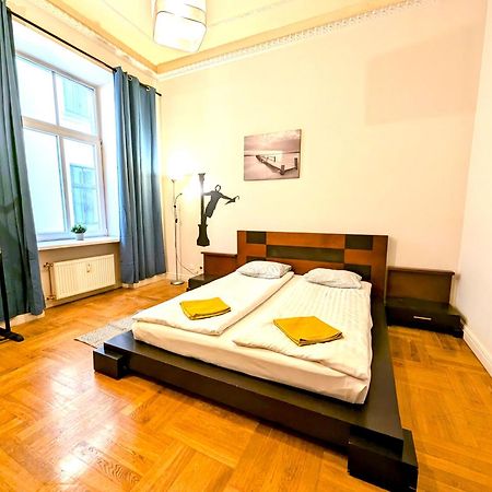 Mosaic Center Apartments Riga Ngoại thất bức ảnh