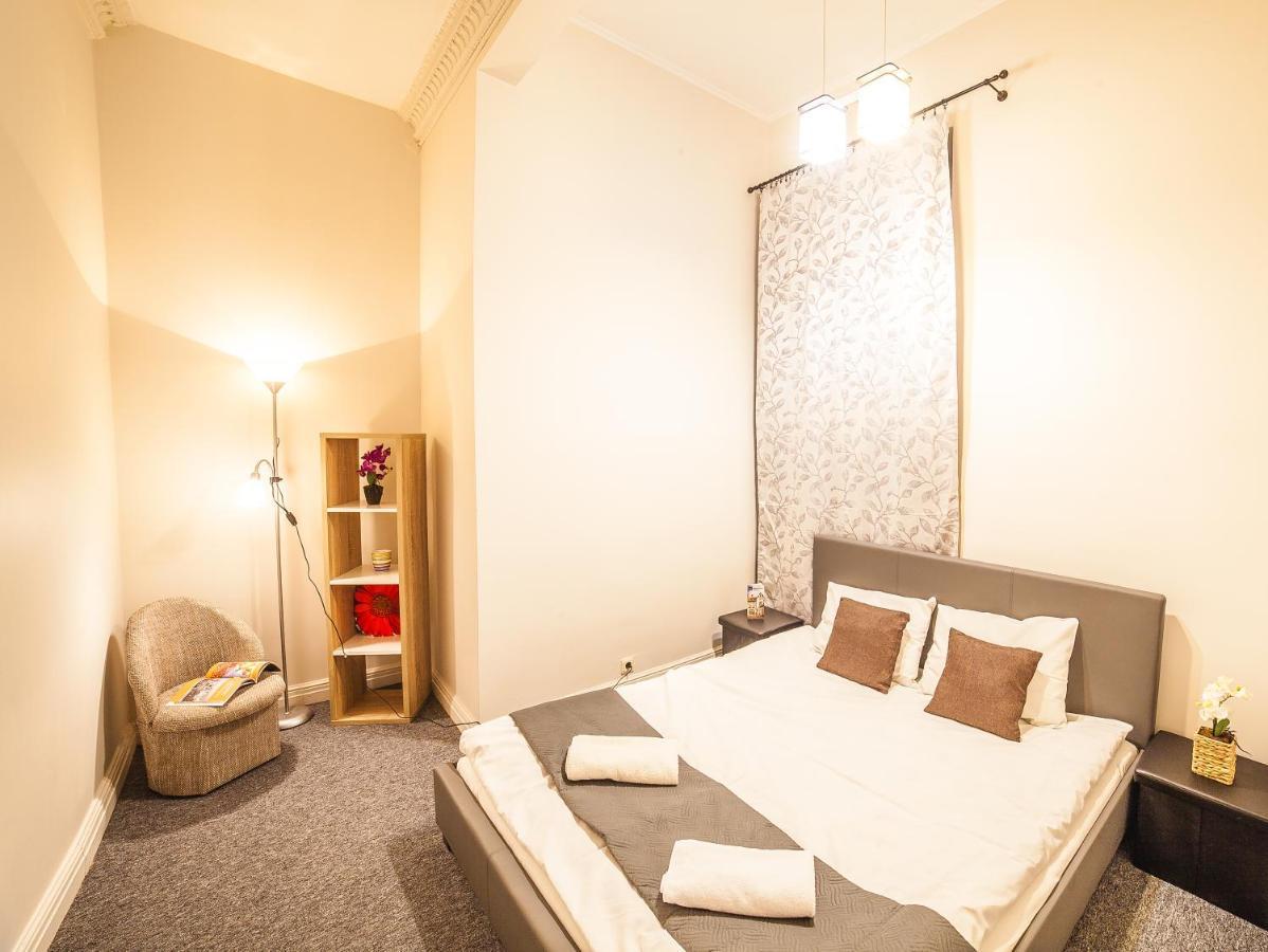 Mosaic Center Apartments Riga Ngoại thất bức ảnh