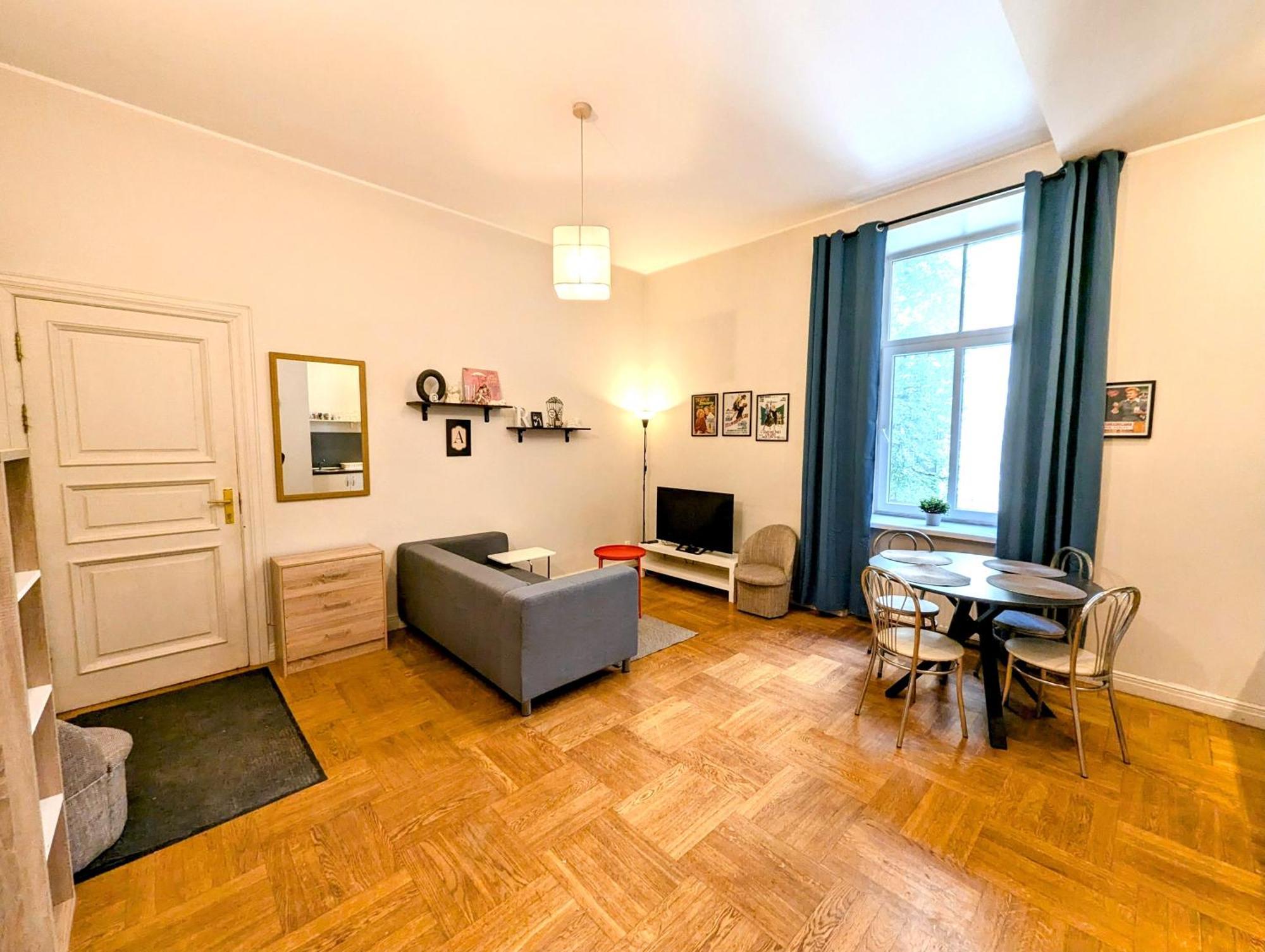 Mosaic Center Apartments Riga Ngoại thất bức ảnh
