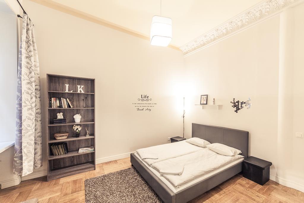 Mosaic Center Apartments Riga Ngoại thất bức ảnh
