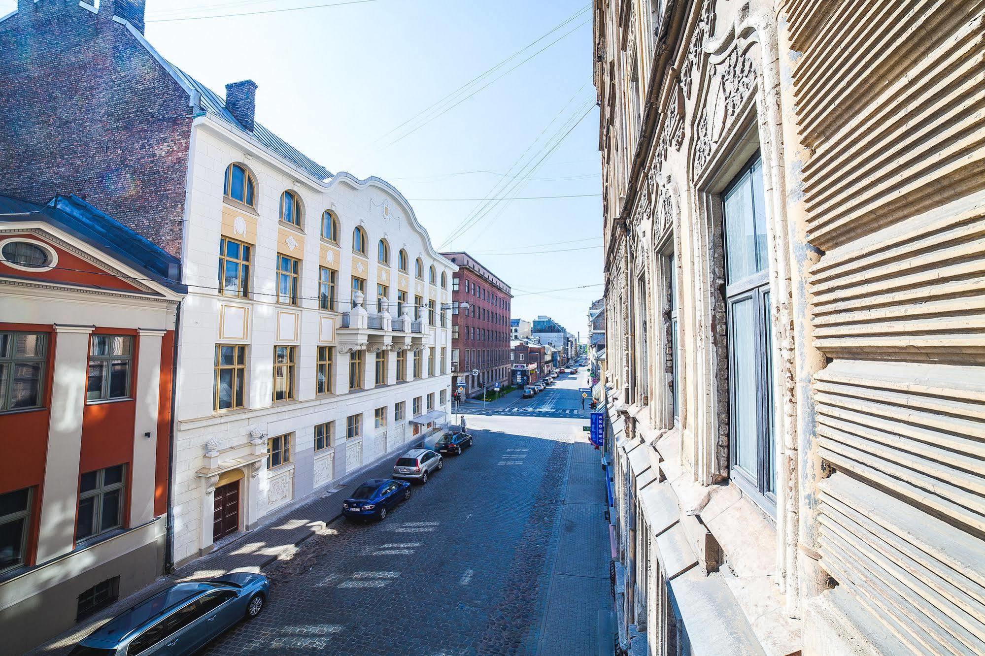 Mosaic Center Apartments Riga Ngoại thất bức ảnh