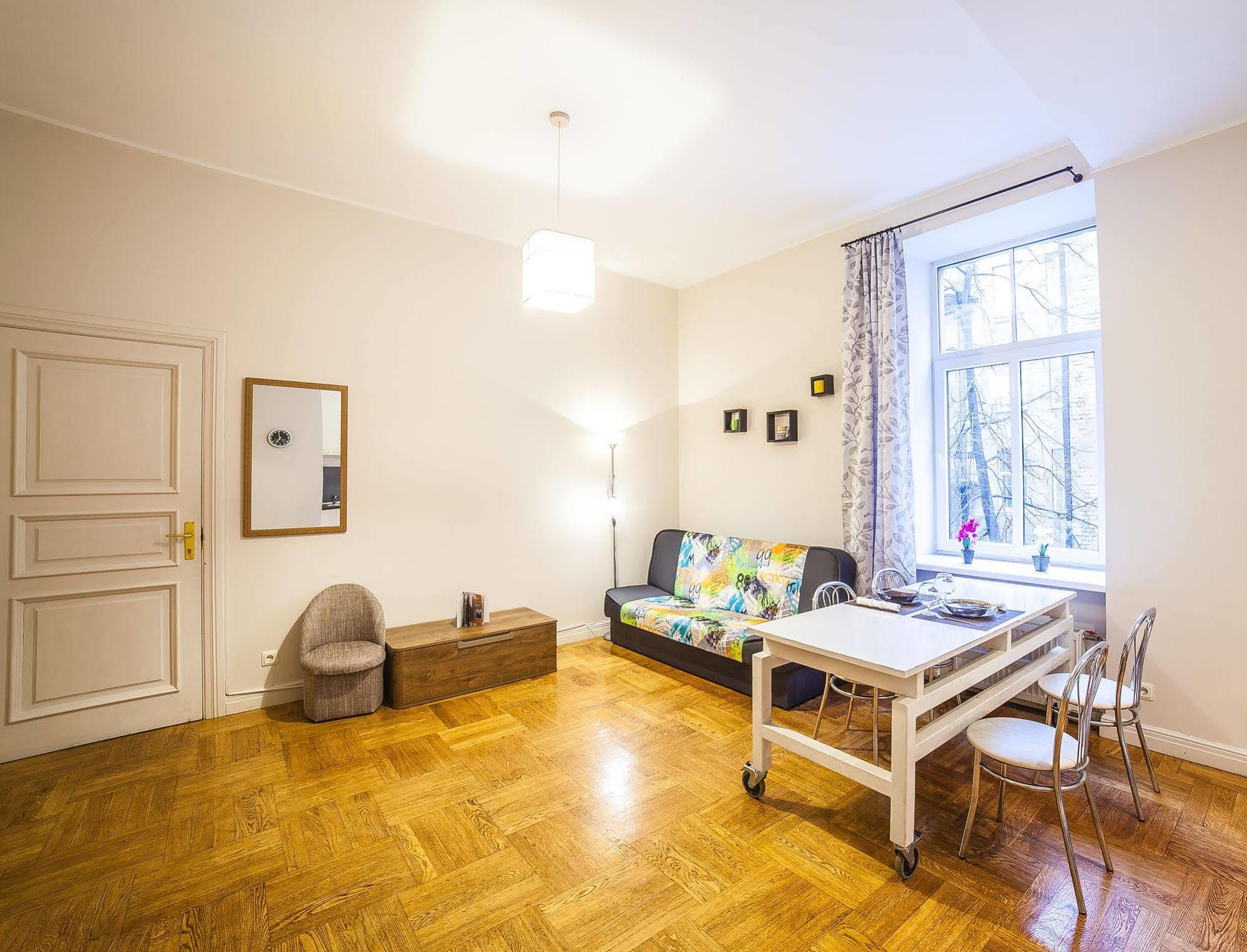 Mosaic Center Apartments Riga Ngoại thất bức ảnh