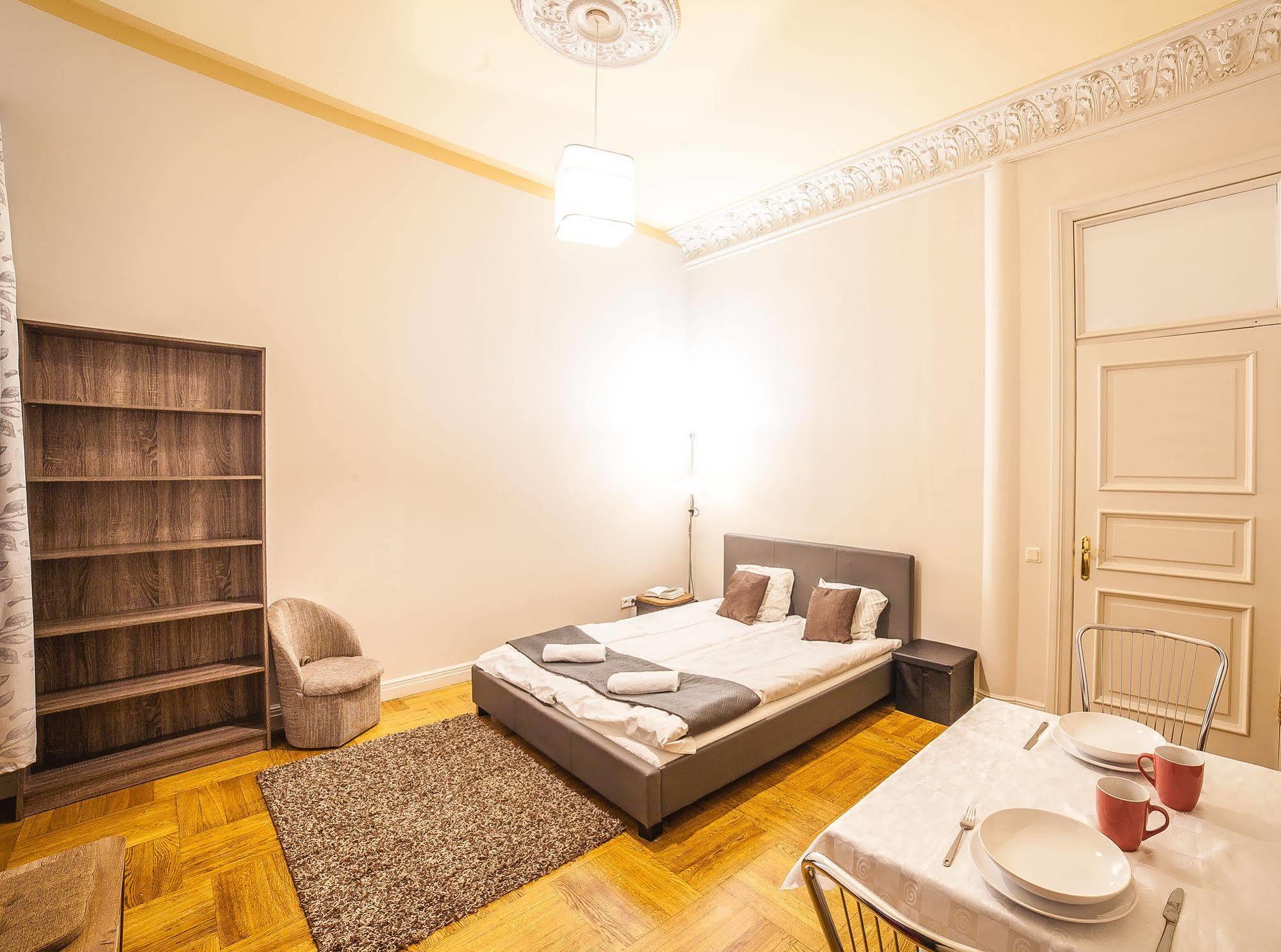 Mosaic Center Apartments Riga Ngoại thất bức ảnh